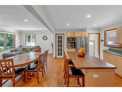 160 John Street, Chatham, ON 