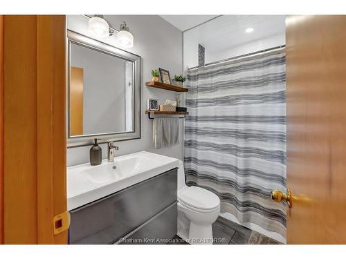160 John Street, Chatham, ON 
