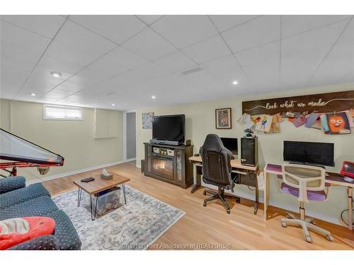 160 John Street, Chatham, ON 