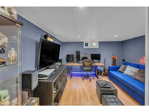 160 John Street, Chatham, ON 