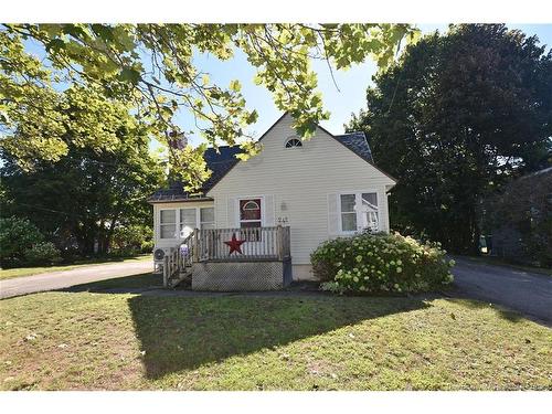 242 Highland Ave, Fredericton, NB 