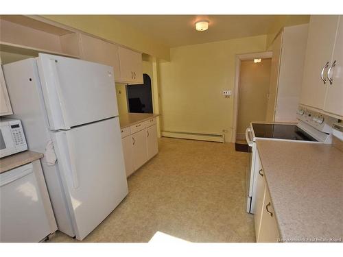 242 Highland Ave, Fredericton, NB 