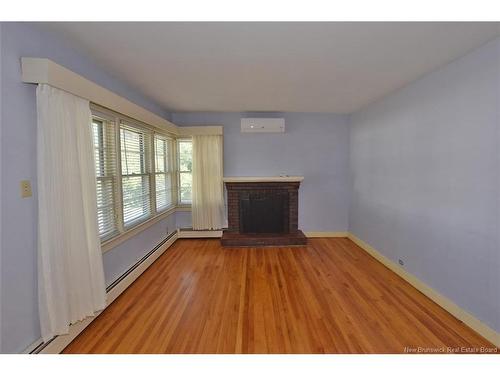 242 Highland Ave, Fredericton, NB 