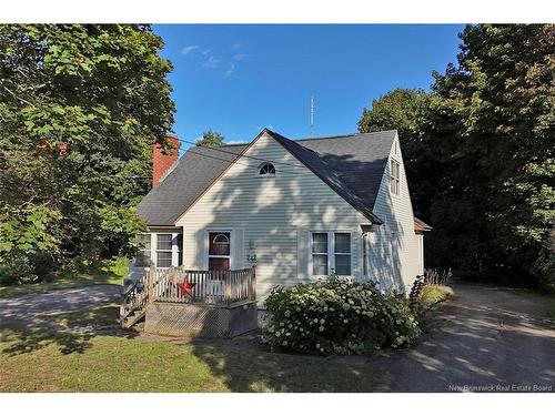 242 Highland Ave, Fredericton, NB 