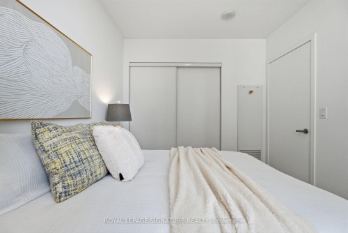 1710-88 Harbour Street, Toronto, ON 