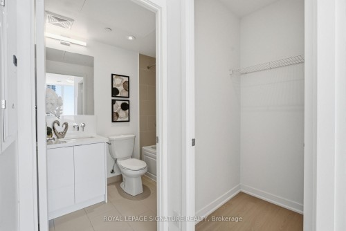 1710-88 Harbour Street, Toronto, ON 