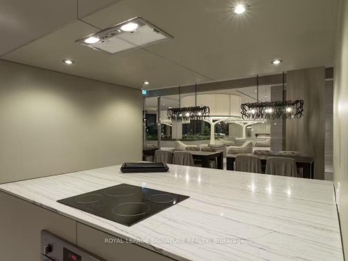1710-88 Harbour Street, Toronto, ON 