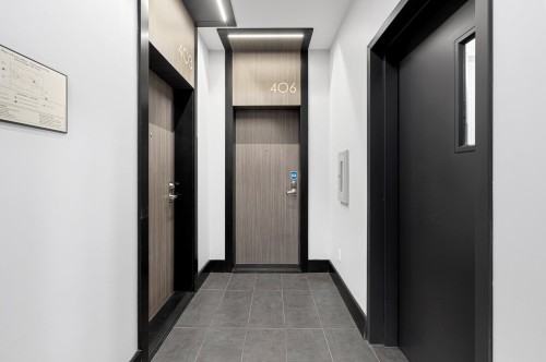 Entrée extérieure - 406-1435 Rue St-Jacques, Montréal (Ville-Marie), QC 