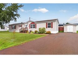 17 Aspenwood ST Moncton, NB E1H 3L1