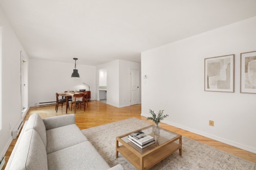 Living Room - 70 Ch. Davignon, Dollard-Des-Ormeaux, QC 