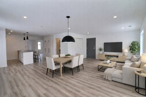 Living Room - 1-196 Rue Duplin, East Angus, QC 