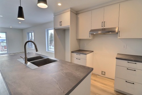 Kitchen - 1-196 Rue Duplin, East Angus, QC 
