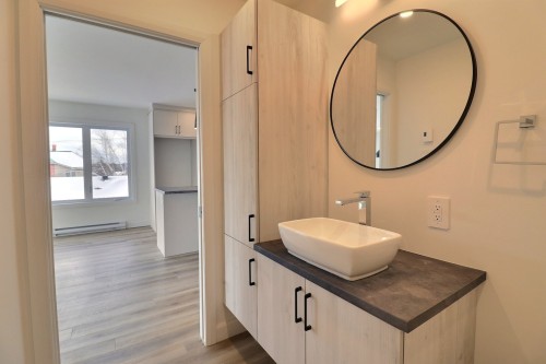 Bathroom - 1-196 Rue Duplin, East Angus, QC 