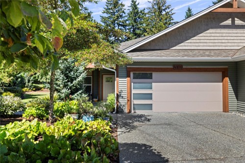 4100 Emerald Woods Pl, Nanaimo, BC 