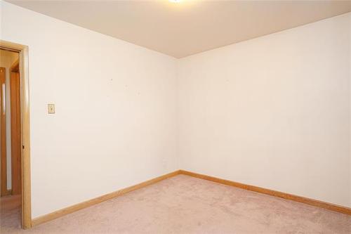 994 Herbert Ave, Winnipeg, MB 