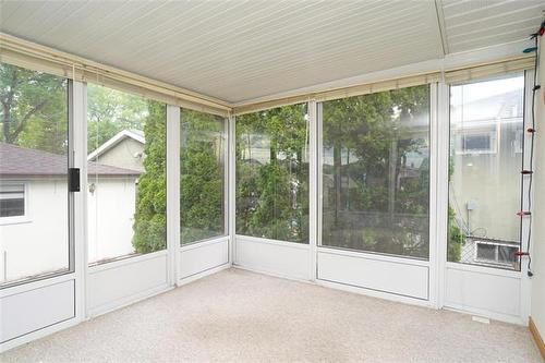 994 Herbert Ave, Winnipeg, MB 