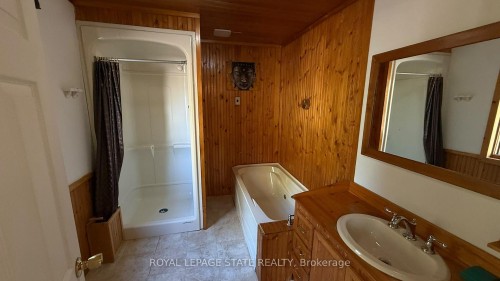 893 Lasalle Park Road, Burlington, ON 