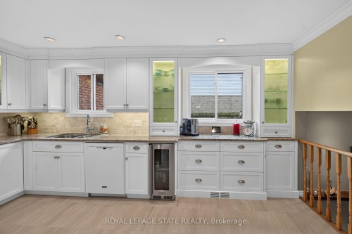 2 Novoco Drive, Hamilton, ON 