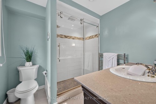 2 Novoco Drive, Hamilton, ON 