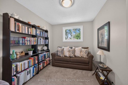 2 Novoco Drive, Hamilton, ON 