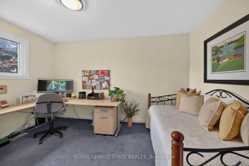 2 Novoco Drive, Hamilton, ON 