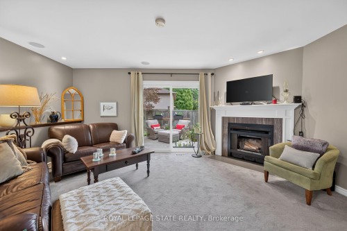 2 Novoco Drive, Hamilton, ON 