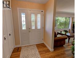 Welcome to 5894 Dedecker - 