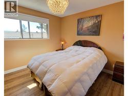 Primary bedroom - 