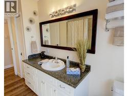 Upper main floor bathroom - updated - 