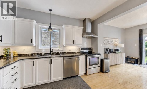 231 Steepleridge Street, Kitchener, ON 