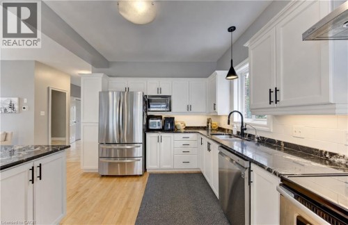 231 Steepleridge Street, Kitchener, ON 