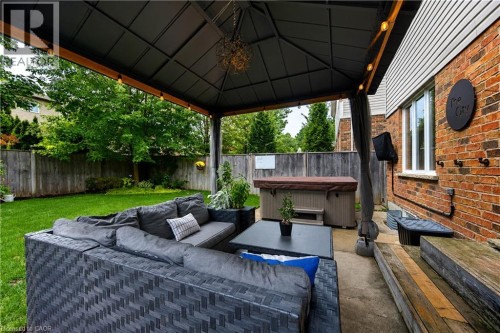 231 Steepleridge Street, Kitchener, ON 