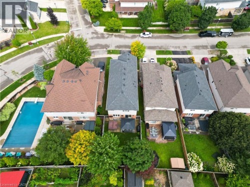 231 Steepleridge Street, Kitchener, ON 