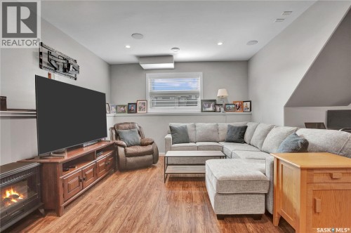 507 Salloum Crescent, Saskatoon, SK 