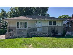 144 GREY Crescent  Sarnia, ON N7S 2S4