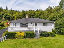 561 Upper Lakeville Road Upper Lakeville, NS B0J 1P0