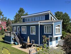 12 Whynacht Cove Road Heckmans Island, NS B0J 2C0