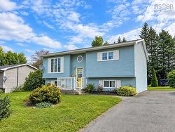 30 Sherry Avenue Kentville, NS B4N 1Z7