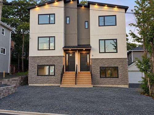 138 Clovis Avenue  Halifax Regional Municipality, NS B3P 1J2