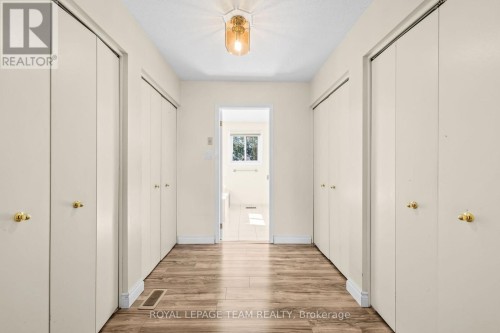 1040 Karsh Drive, Ottawa, ON 