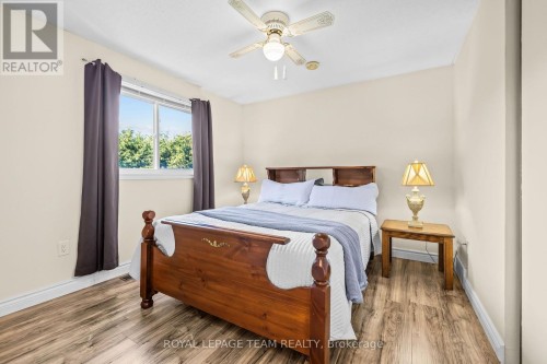 1040 Karsh Drive, Ottawa, ON 