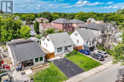 3051 Churchill Avenue, Mississauga, ON 