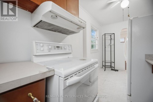 3051 Churchill Avenue, Mississauga, ON 