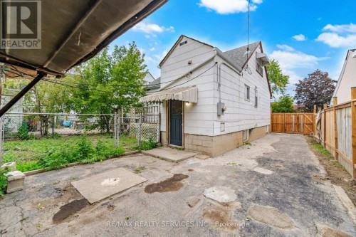 3051 Churchill Avenue, Mississauga, ON 