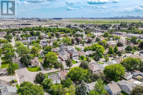 3051 Churchill Avenue, Mississauga, ON 