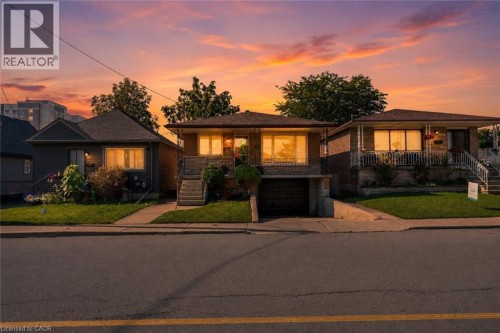 1894 Main Street E, Hamilton, ON 