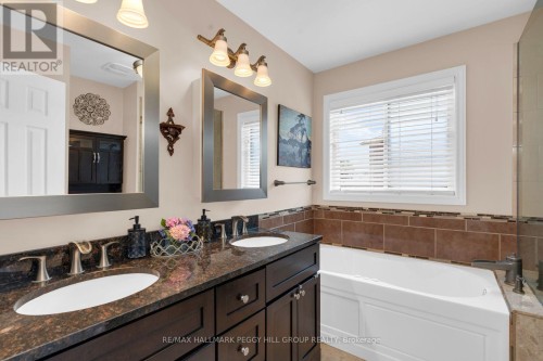 52 Summerset Drive, Barrie, ON 