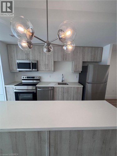 575 CONKLIN Road Unit# 1002 , Brantford, Ontario N3T 5L5 4