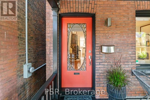 16 Mackenzie Crescent, Toronto, ON 