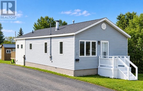 161 Churchill AVE  Sault Ste. Marie, ON P6C 2P9